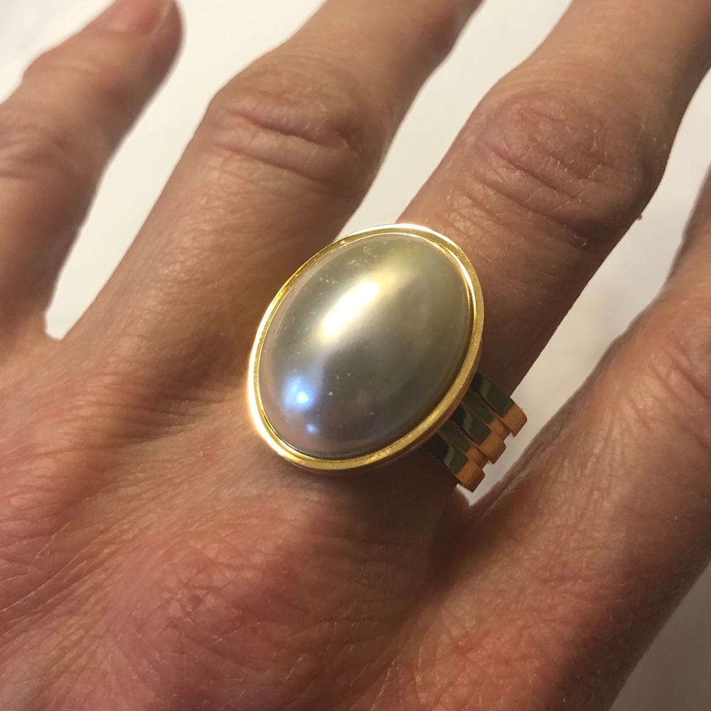 Simulated Pearl Ring - Picture 2 of 5